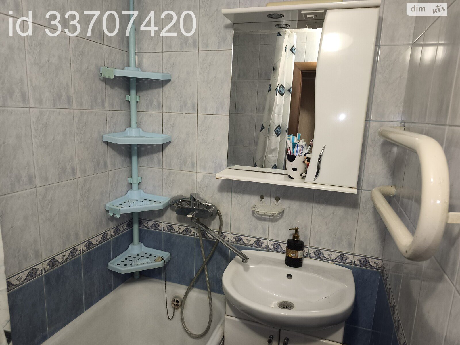 Комната проживание без хозяев в Киеве, район Северно-Броварский Масив улица Князя Романа Мстиславича (Генерала Жмаченко) 18 помесячно фото 1