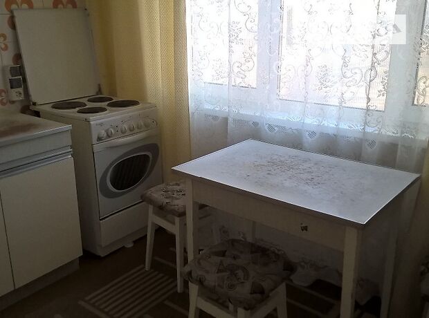 Комната в Киеве, район Шулявка улица Гарматная 40 помесячно фото 1 Комната в Киеве, район Шулявка улица Гарматная 40 помесячно фото 1