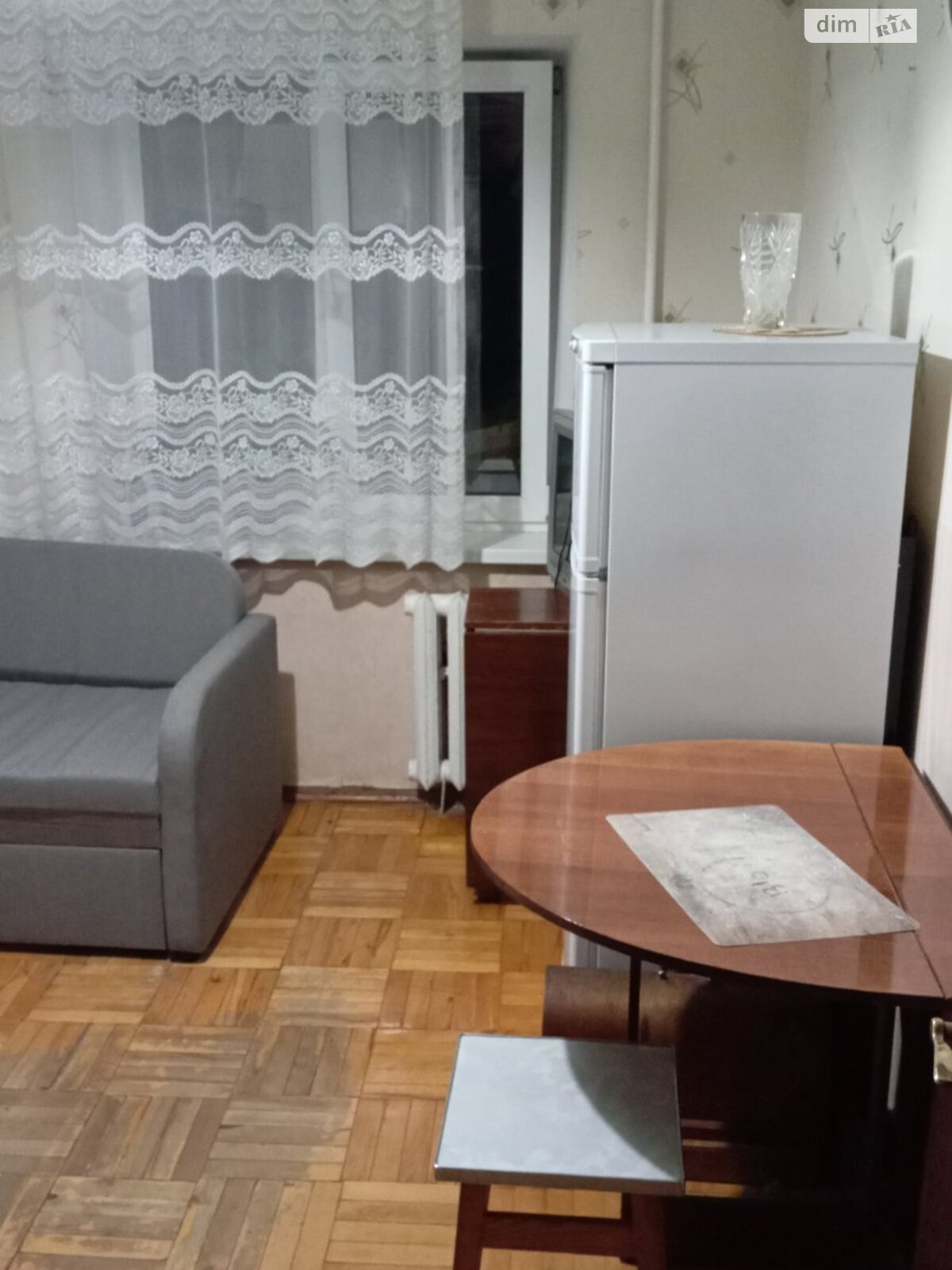 Кімната в Києві, район Солом’янський вулиця Митрополита Василя Липківського (Урицького) 27/5 помісячно фото 1 Кімната в Києві, район Солом’янський вулиця Митрополита Василя Липківського (Урицького) 27/5 помісячно фото 1
