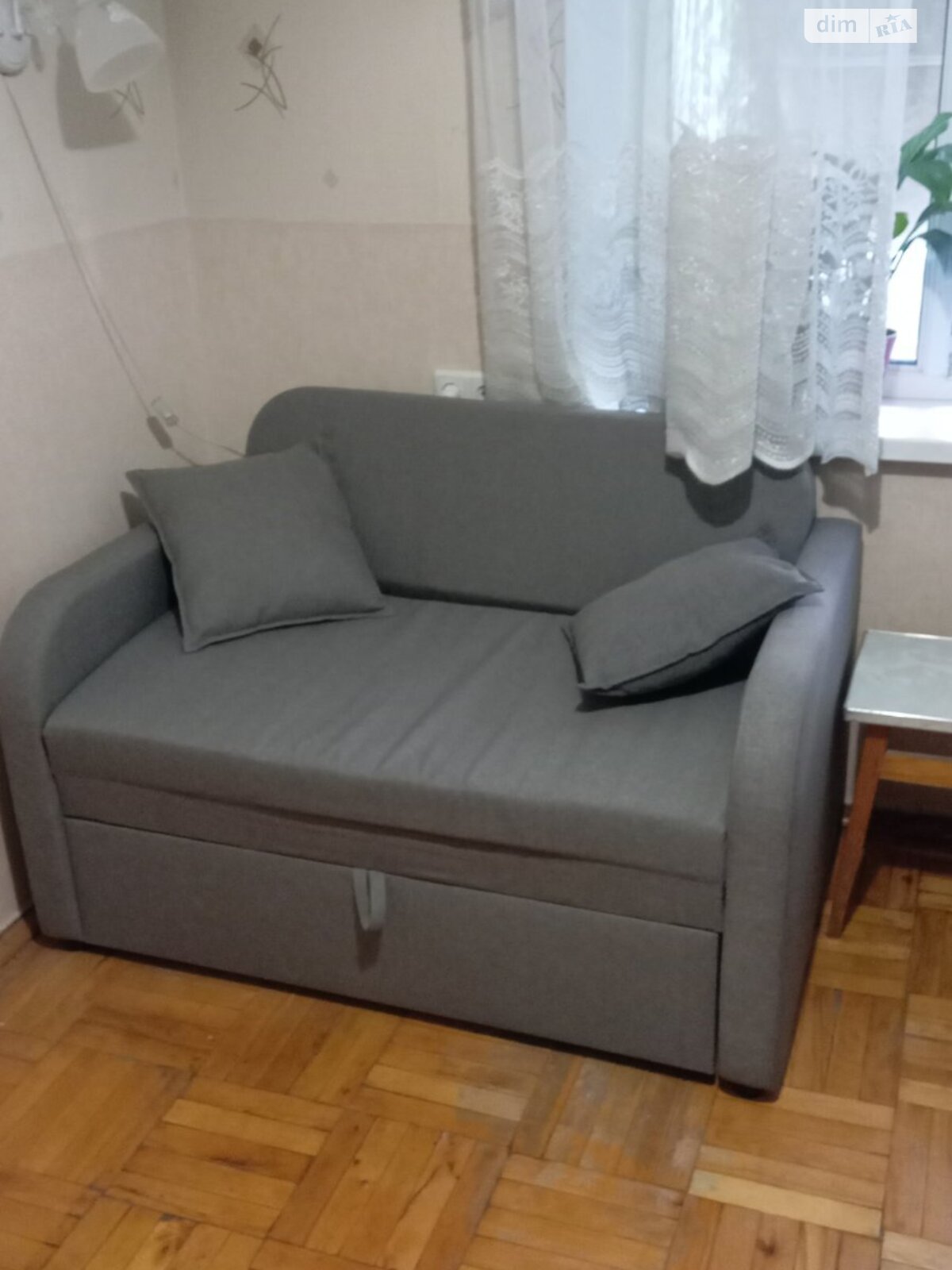 Кімната в Києві, район Солом’янський вулиця Митрополита Василя Липківського (Урицького) 27/5 помісячно фото 1 Кімната в Києві, район Солом’янський вулиця Митрополита Василя Липківського (Урицького) 27/5 помісячно фото 1