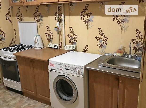 Комната без хозяев в Киеве, район Соломенский улица Ушинского 22 помесячно фото 1 Комната без хозяев в Киеве, район Соломенский улица Ушинского 22 помесячно фото 1