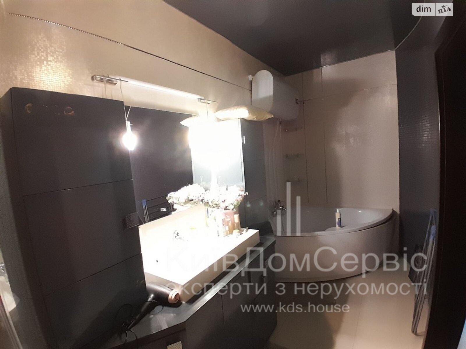 Кімната в Києві, район Солом’янка вулиця Мокра (Кудряшова) 20 помісячно фото 1 Кімната в Києві, район Солом’янка вулиця Мокра (Кудряшова) 20 помісячно фото 1
