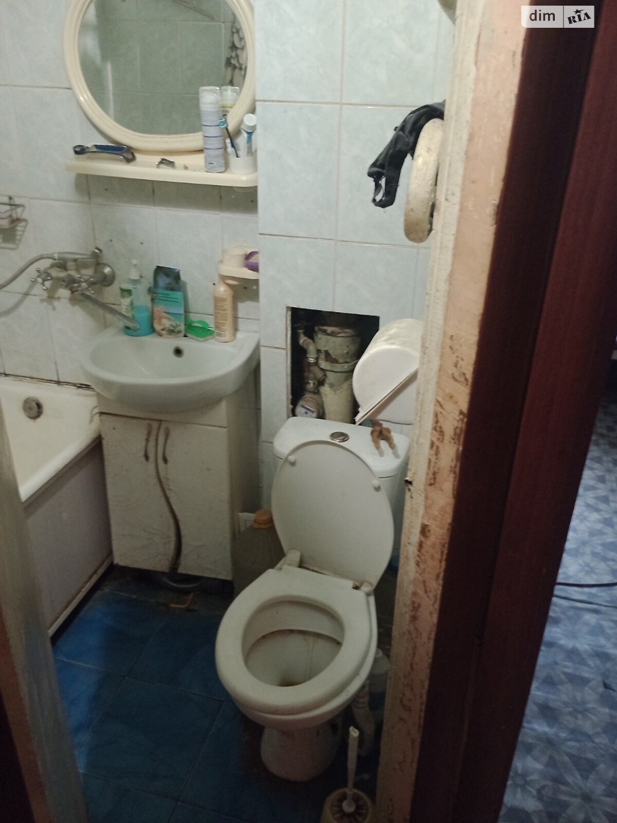Комната в Киеве, район Соцгород проспект Леонида Каденюка (Юрия Гагарина) 17 помесячно фото 1 Комната в Киеве, район Соцгород проспект Леонида Каденюка (Юрия Гагарина) 17 помесячно фото 1