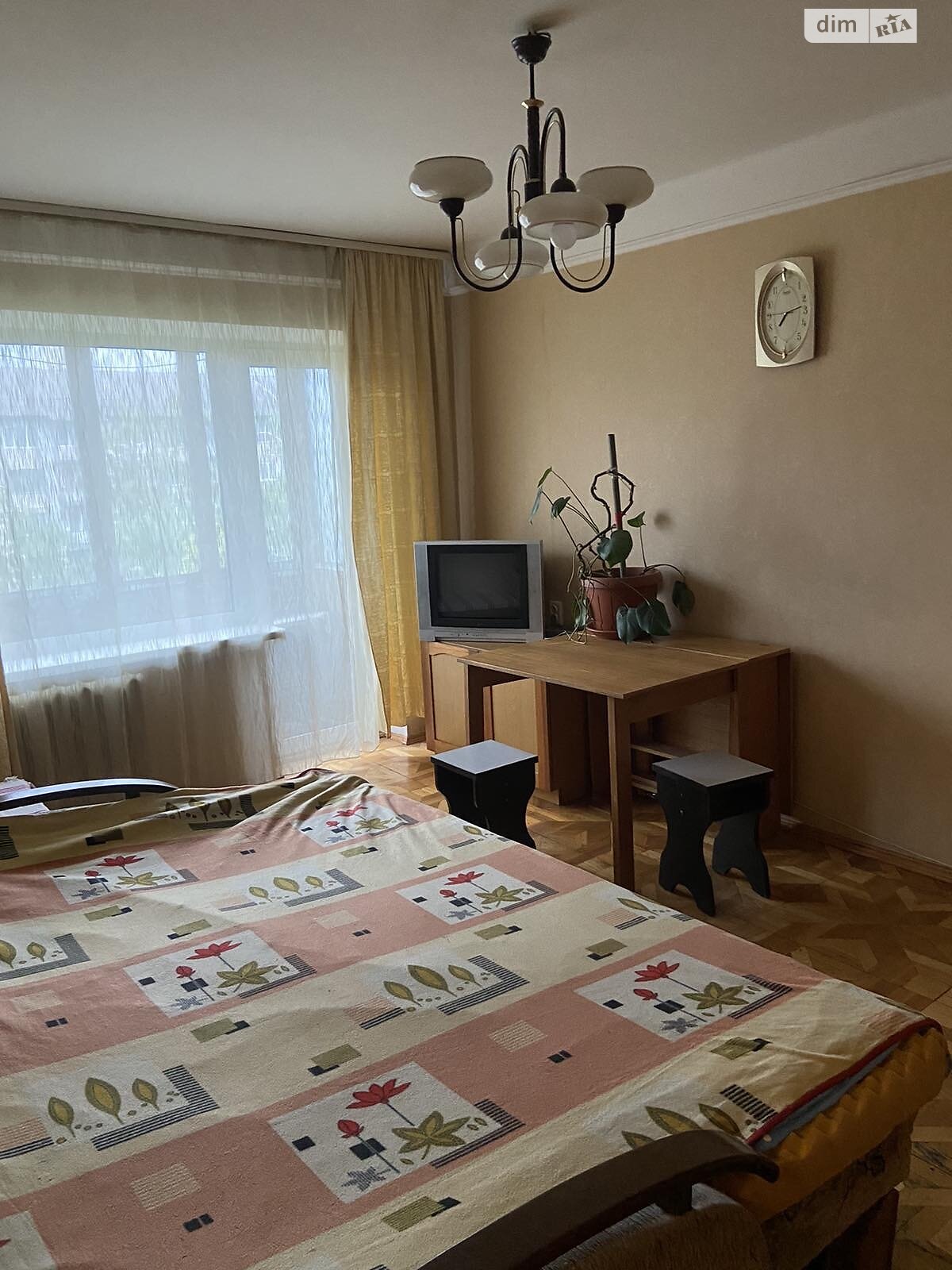 Кімната в Києві, район Дніпровський вулиця Будівельників 11 помісячно фото 1 Кімната в Києві, район Дніпровський вулиця Будівельників 11 помісячно фото 1