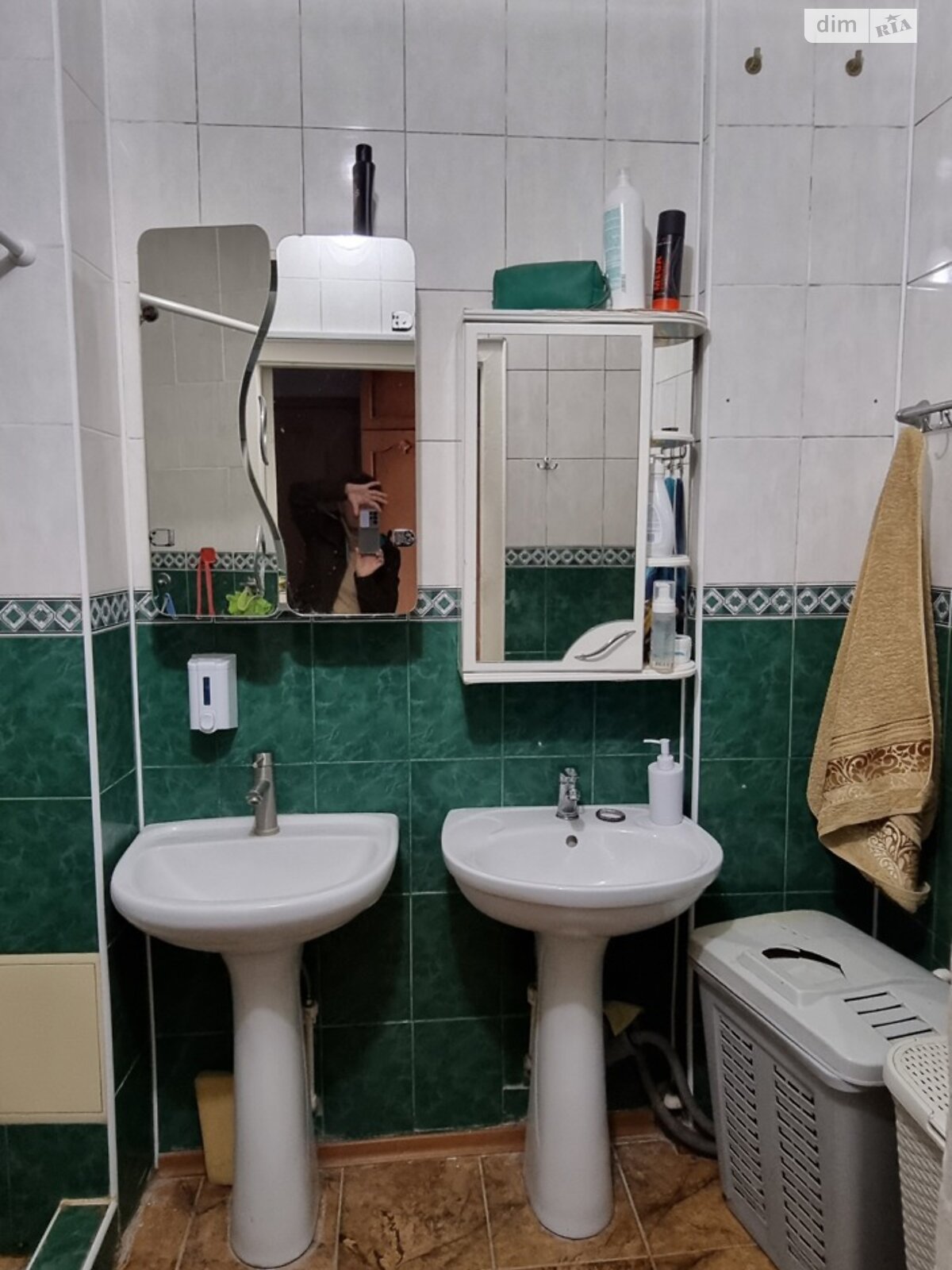 Кімната проживання без господарів в Києві, район Дніпровський вулиця Азербайджанська 8Б помісячно фото 1 Кімната проживання без господарів в Києві, район Дніпровський вулиця Азербайджанська 8Б помісячно фото 1