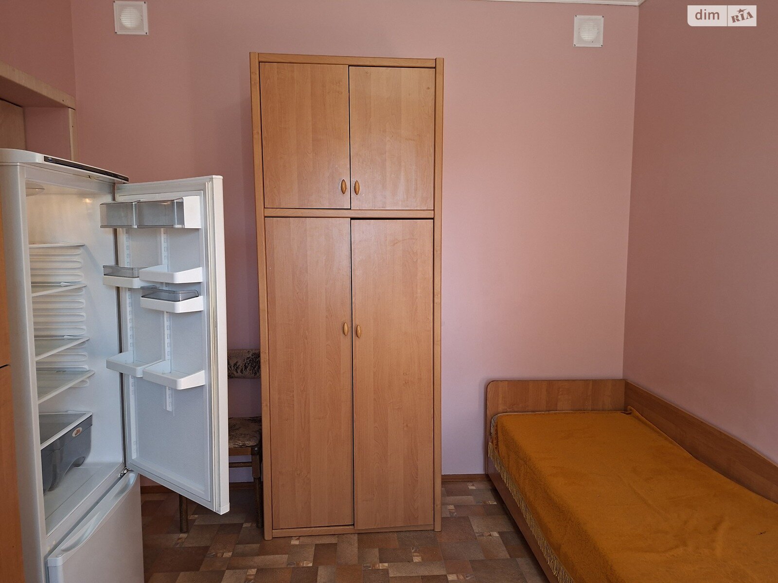 Кімната в Києві, район Святошин вулиця Верховинна 88, кв. 4, помісячно фото 1