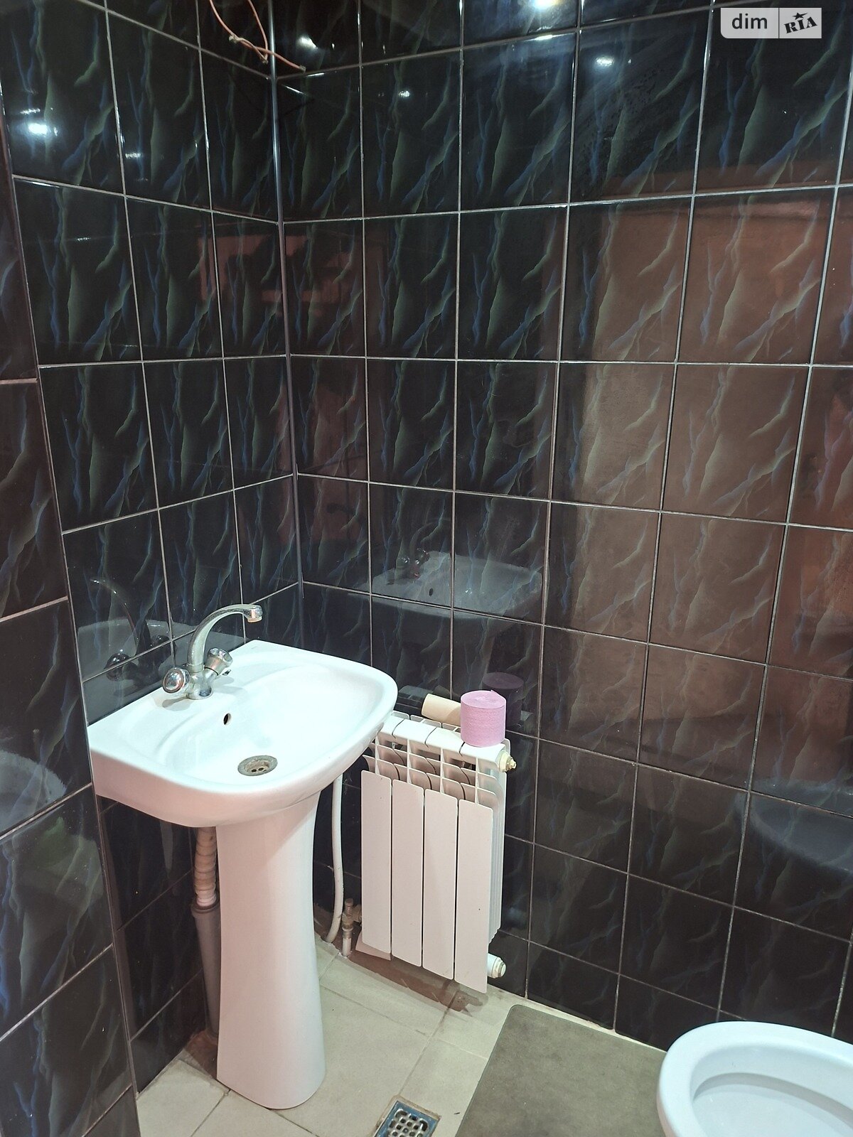 Кімната в Києві, район Святошин вулиця Верховинна 88, кв. 4, помісячно фото 1