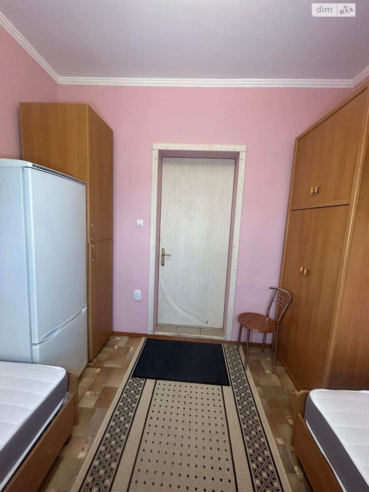 Комната в Киеве, район Святошино улица Верховинная 88, кв. 3, помесячно фото 1 Комната в Киеве, район Святошино улица Верховинная 88, кв. 3, помесячно фото 1