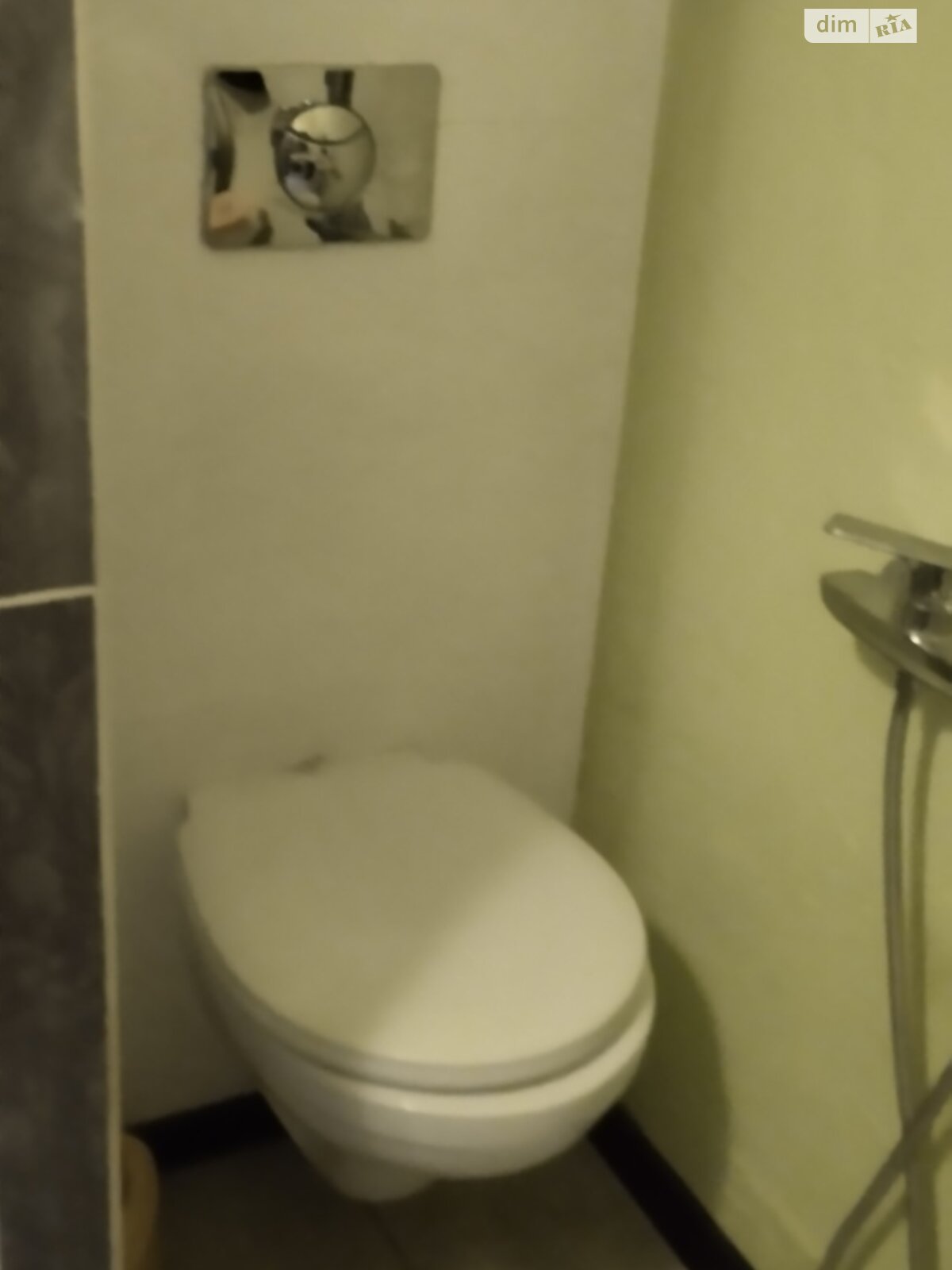 Комната в Киеве, район Святошинский улица Ивана Дзюбы (Семьи Сосниных) 2А помесячно фото 1