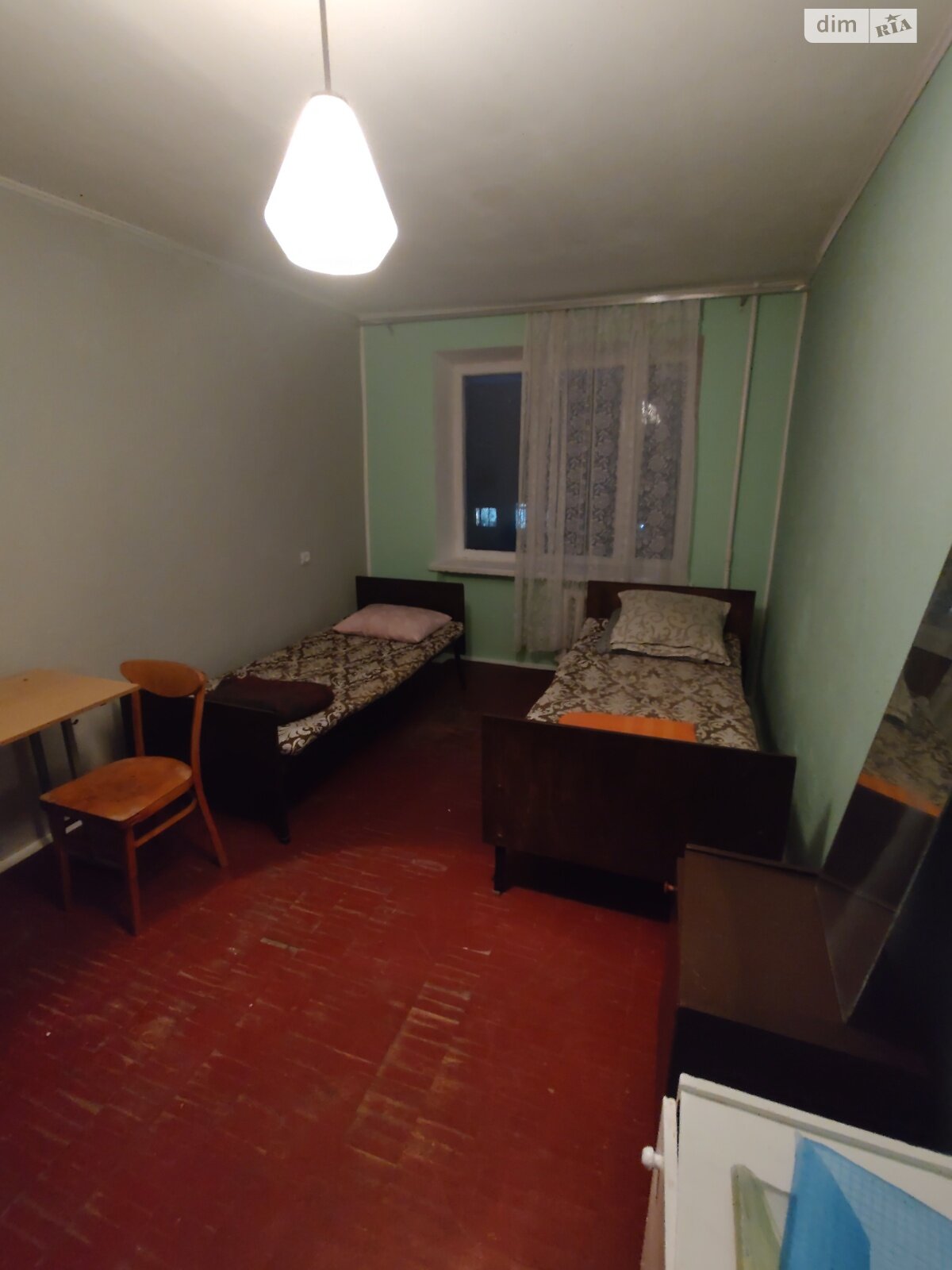 Кімната в Києві, район Татарка вулиця Лук’янівська помісячно фото 1 Кімната в Києві, район Татарка вулиця Лук’янівська помісячно фото 1