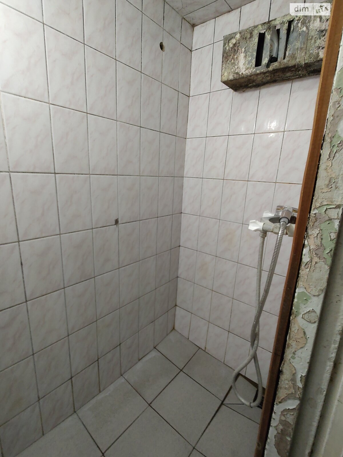 Кімната в Києві, район Татарка вулиця Лук’янівська помісячно фото 1 Кімната в Києві, район Татарка вулиця Лук’янівська помісячно фото 1