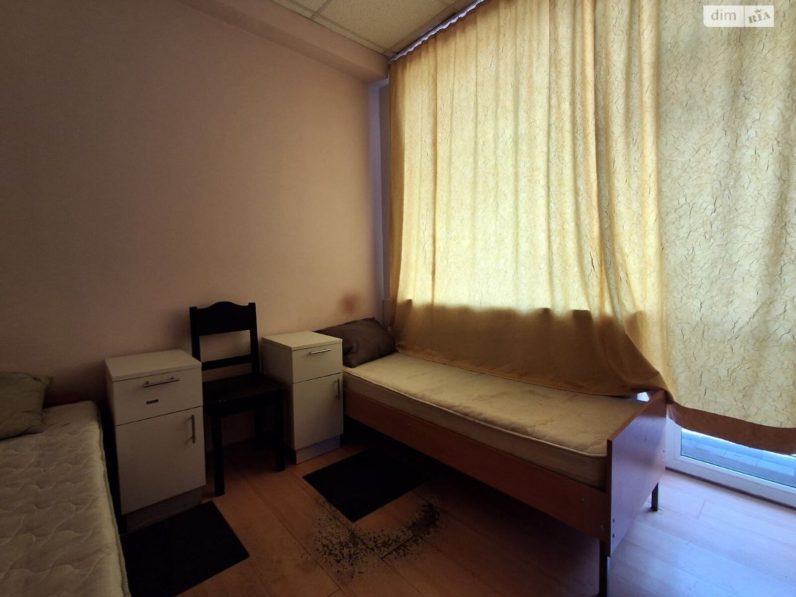 Кімната в Києві, район Татарка вулиця Нагірна 25 помісячно фото 1 Кімната в Києві, район Татарка вулиця Нагірна 25 помісячно фото 1