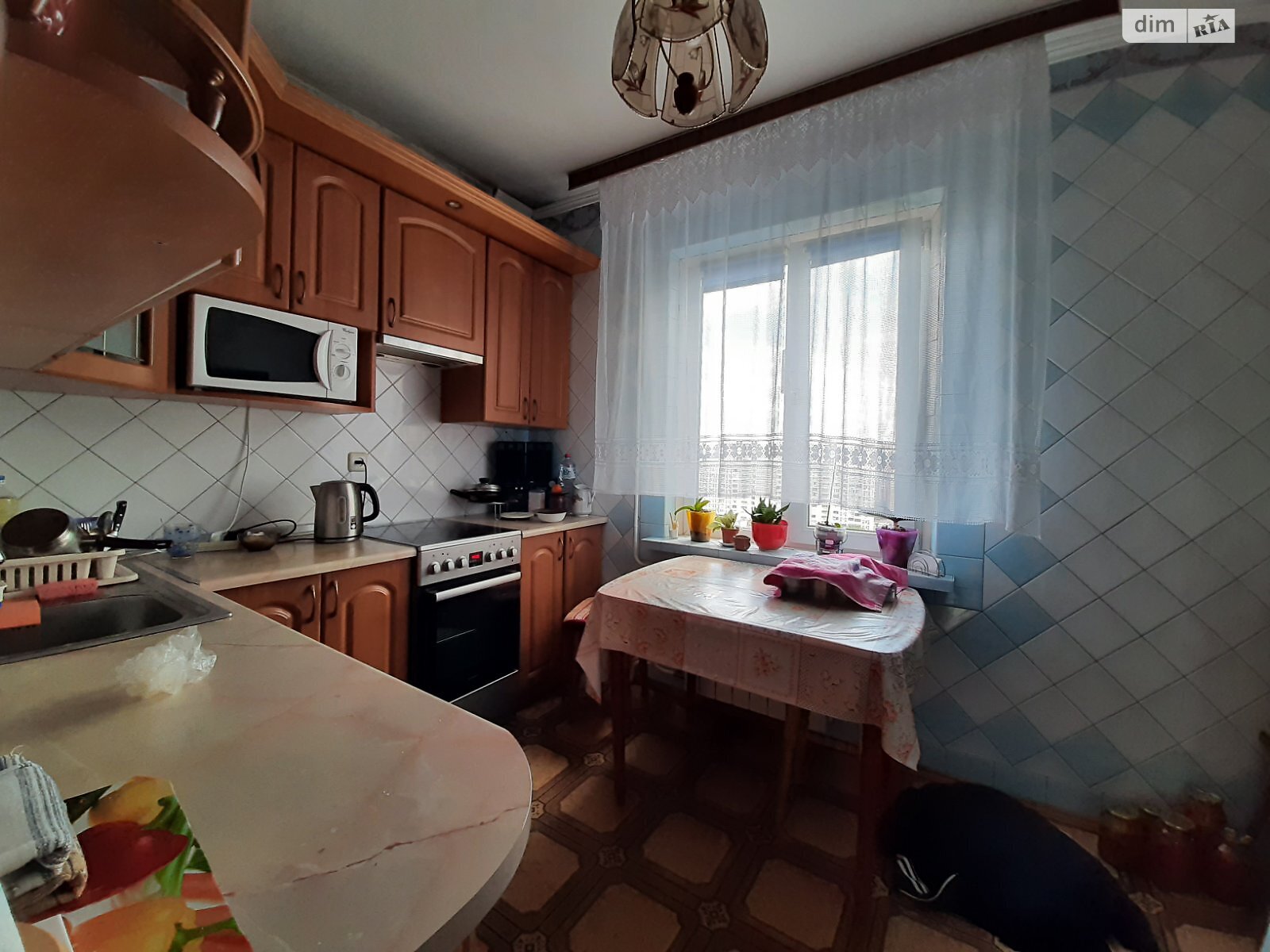 Комната в Киеве, район Троещина улица Александры Экстер (Марины Цветаевой) 14 помесячно фото 1 Комната в Киеве, район Троещина улица Александры Экстер (Марины Цветаевой) 14 помесячно фото 1