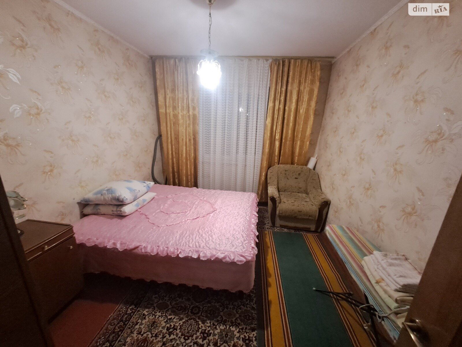 Комната в Киеве, район Троещина улица Оноре де Бальзака 92А помесячно фото 1 Комната в Киеве, район Троещина улица Оноре де Бальзака 92А помесячно фото 1