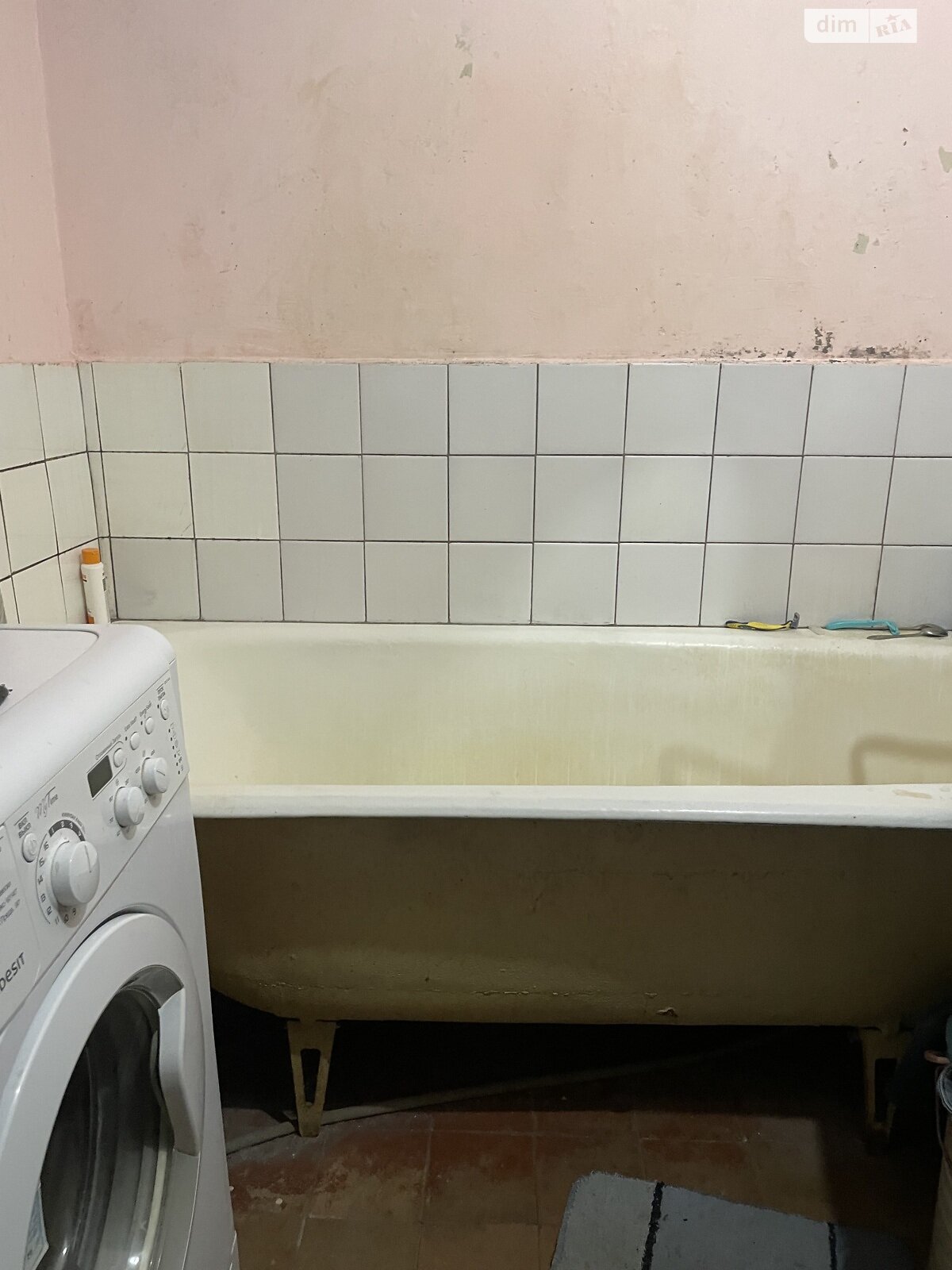 Комната в Киеве, район Троещина улица Оноре де Бальзака 40/11 помесячно фото 1 Комната в Киеве, район Троещина улица Оноре де Бальзака 40/11 помесячно фото 1