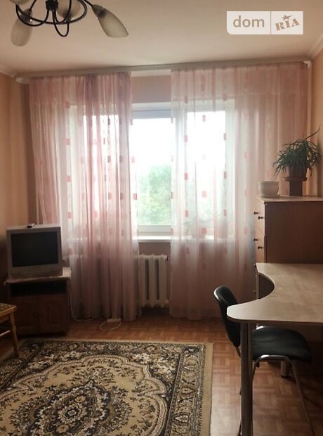 Комната в Киеве, район Ветряные Горы улица Осиповского 1 помесячно фото 1 Комната в Киеве, район Ветряные Горы улица Осиповского 1 помесячно фото 1