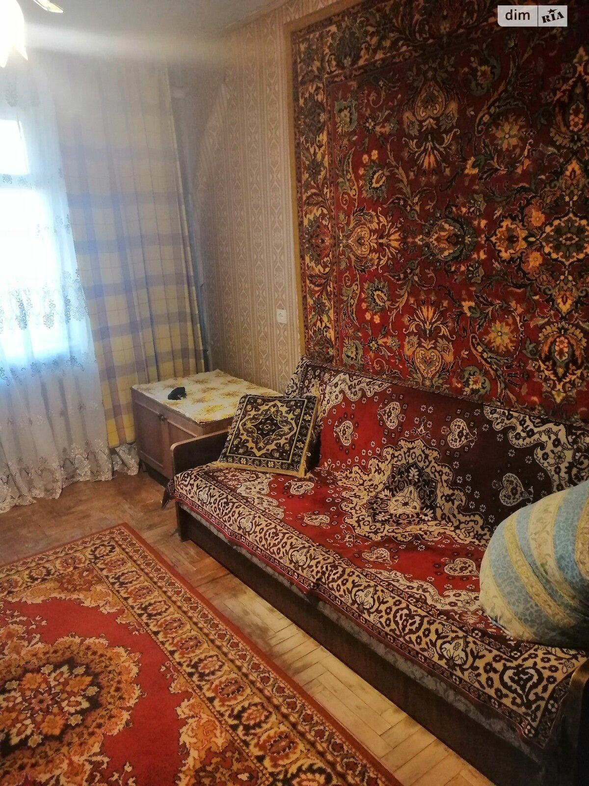 Комната в Киеве, район Ветряные Горы улица Светлицкого 19 помесячно фото 1 Комната в Киеве, район Ветряные Горы улица Светлицкого 19 помесячно фото 1