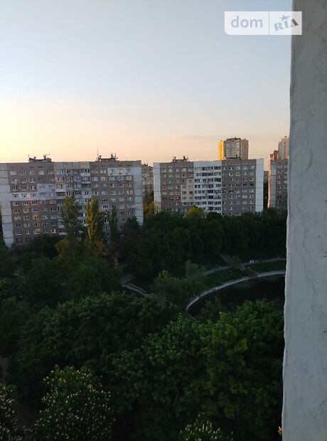 Комната в Киеве, район Виноградарь Правди проспект помесячно фото 1 Комната в Киеве, район Виноградарь Правди проспект помесячно фото 1