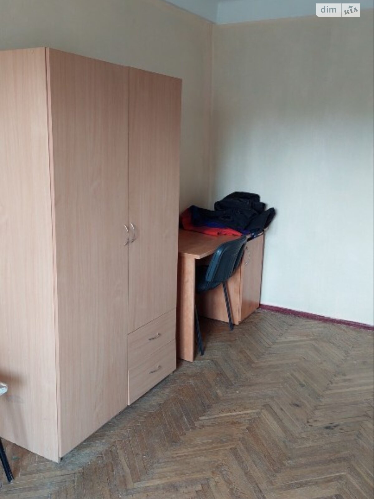 Кімната в Києві, район Воскресенка вулиця Івана Микитенка 7В помісячно фото 1 Кімната в Києві, район Воскресенка вулиця Івана Микитенка 7В помісячно фото 1