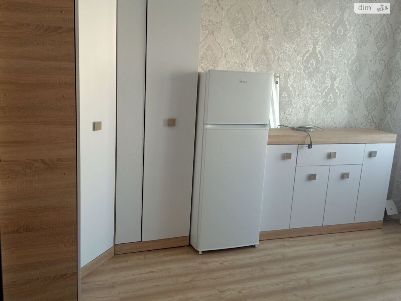 Комната в Киеве, район Днепровский улица Сулеймана Стальского 28А помесячно фото 1 Комната в Киеве, район Днепровский улица Сулеймана Стальского 28А помесячно фото 1