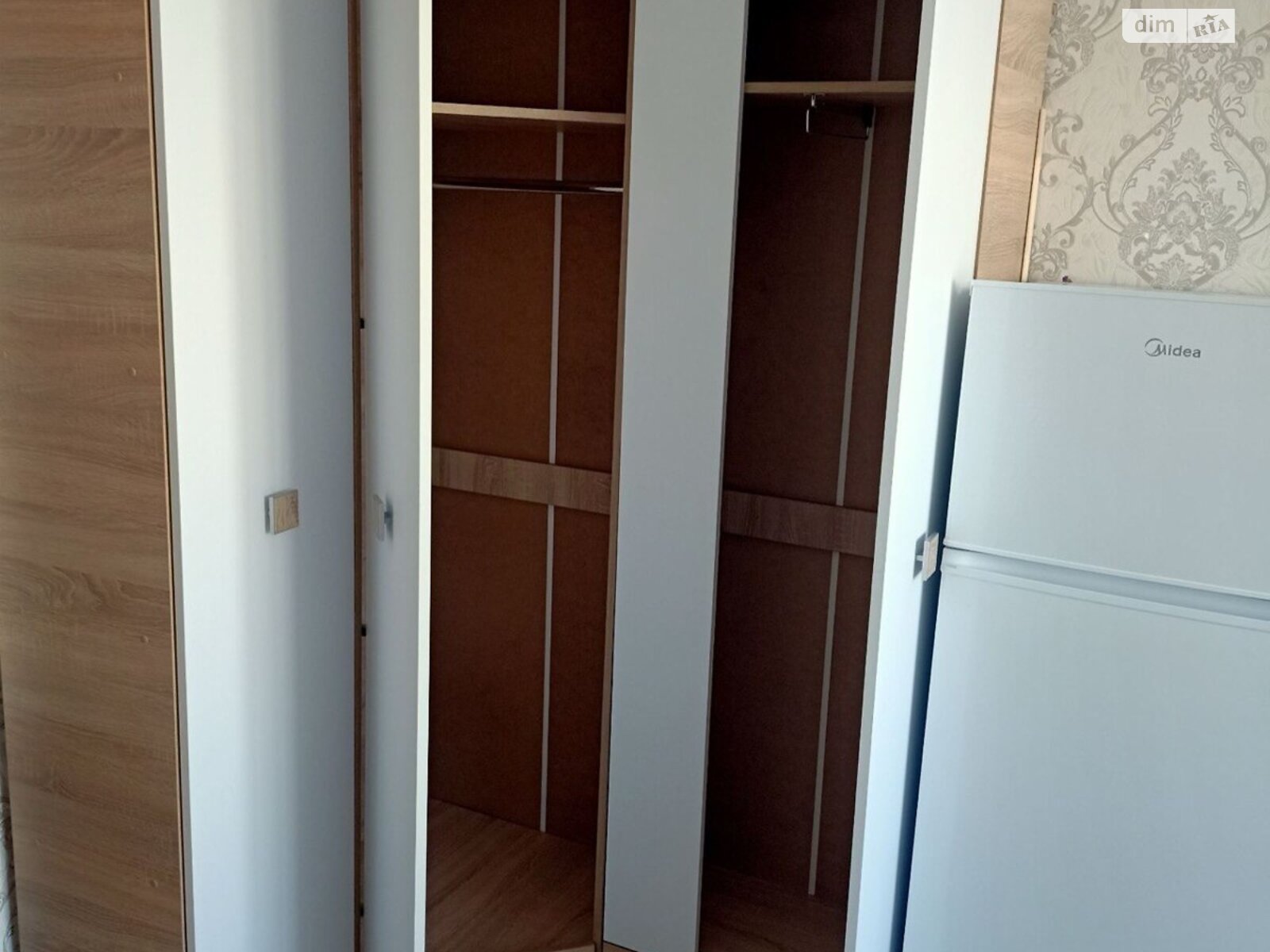 Комната в Киеве, район Днепровский улица Сулеймана Стальского 28А помесячно фото 1 Комната в Киеве, район Днепровский улица Сулеймана Стальского 28А помесячно фото 1