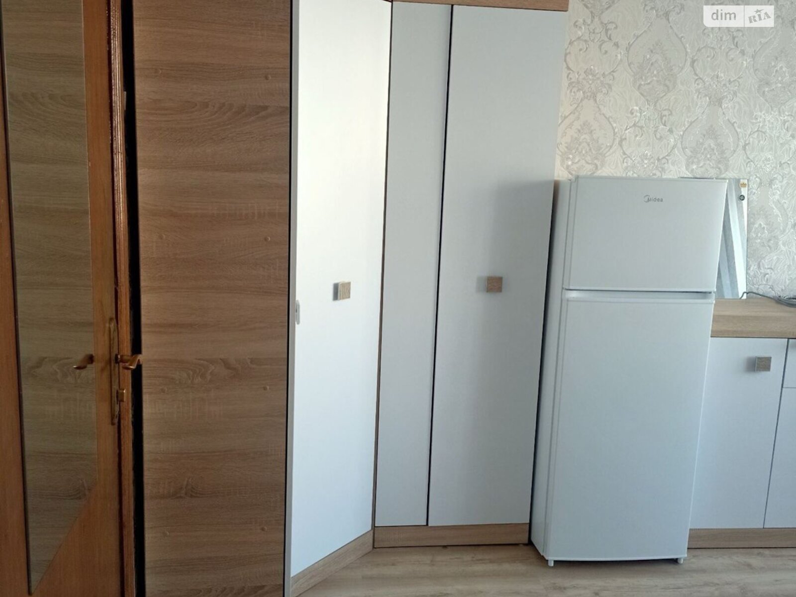 Комната в Киеве, район Днепровский улица Сулеймана Стальского 28А помесячно фото 1 Комната в Киеве, район Днепровский улица Сулеймана Стальского 28А помесячно фото 1