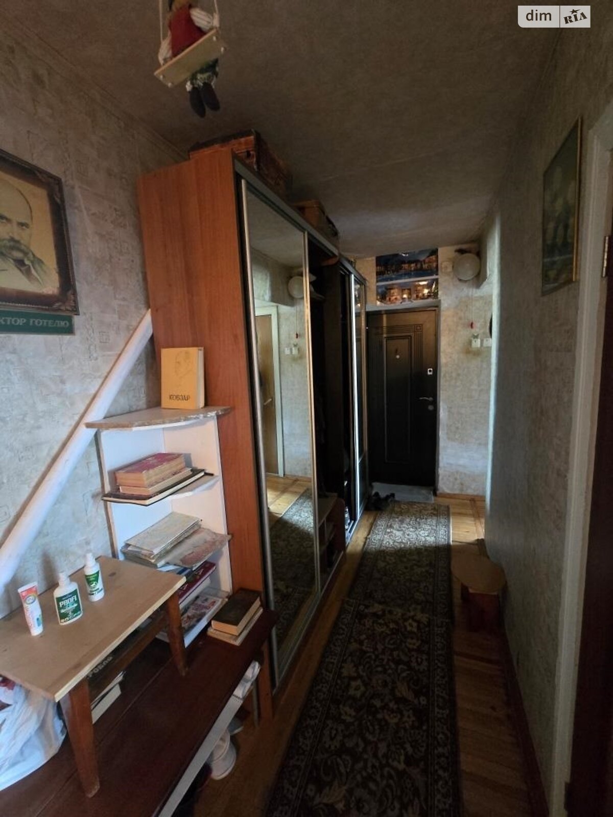 Кімната в Києві, район Вишгородський Масив вулиця Вишгородська 4А помісячно фото 1 Кімната в Києві, район Вишгородський Масив вулиця Вишгородська 4А помісячно фото 1