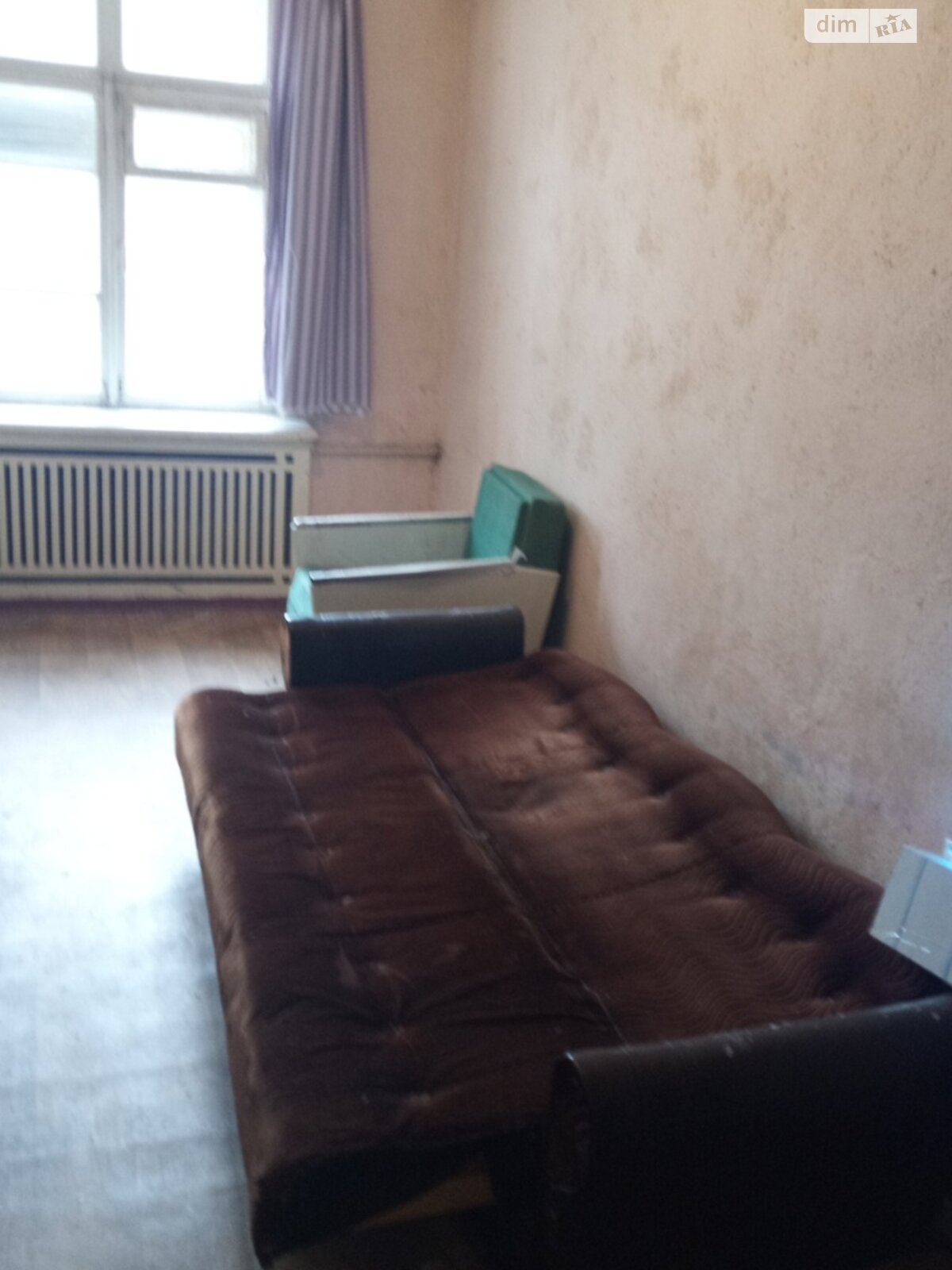 Комната в Кривом Роге, район Покровский улица Кремлевская 6 помесячно фото 1 Комната в Кривом Роге, район Покровский улица Кремлевская 6 помесячно фото 1