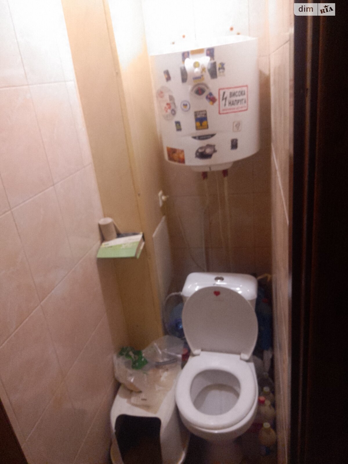 Кімната в Кривому Розі, район Тернівський вулиця Чарівна (Косигіна) 5 помісячно фото 1 Кімната в Кривому Розі, район Тернівський вулиця Чарівна (Косигіна) 5 помісячно фото 1