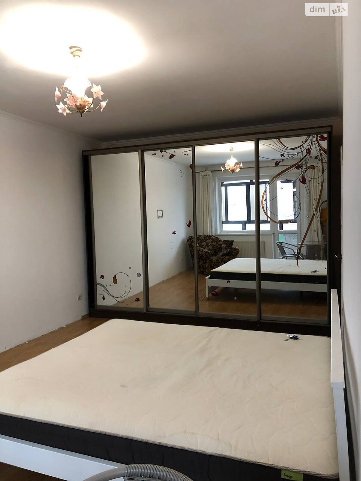 Комната в Львове, район Боднаровка улица Демнянская 18 помесячно фото 1 Комната в Львове, район Боднаровка улица Демнянская 18 помесячно фото 1