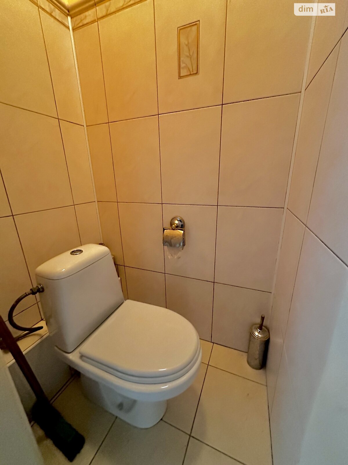 Кімната в Львові, район Галицький вулиця Тютюнників помісячно фото 1 Кімната в Львові, район Галицький вулиця Тютюнників помісячно фото 1