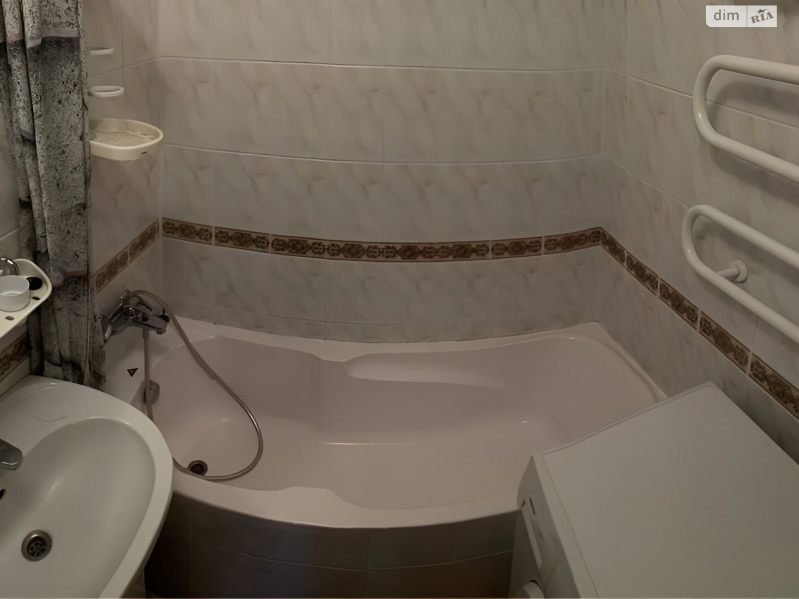 Кімната проживання без господарів в Львові, район Голоско проспект Чорновола В’ячеслава 103 помісячно фото 1 Кімната проживання без господарів в Львові, район Голоско проспект Чорновола В’ячеслава 103 помісячно фото 1