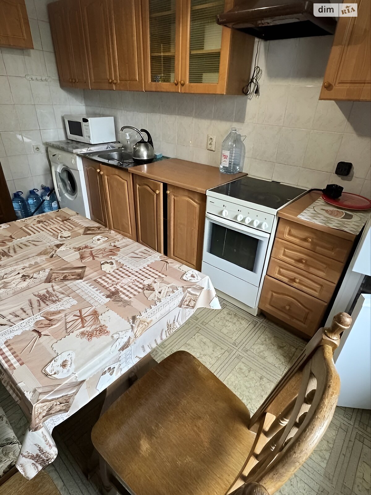 Комната проживание без хозяев в Львове, район Голоско улица Липы Юрия 16 помесячно фото 1 Комната проживание без хозяев в Львове, район Голоско улица Липы Юрия 16 помесячно фото 1