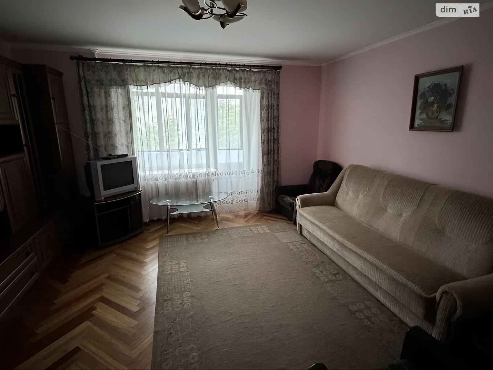 Комната проживание без хозяев в Львове, район Голоско улица Липы Юрия 16 помесячно фото 1 Комната проживание без хозяев в Львове, район Голоско улица Липы Юрия 16 помесячно фото 1