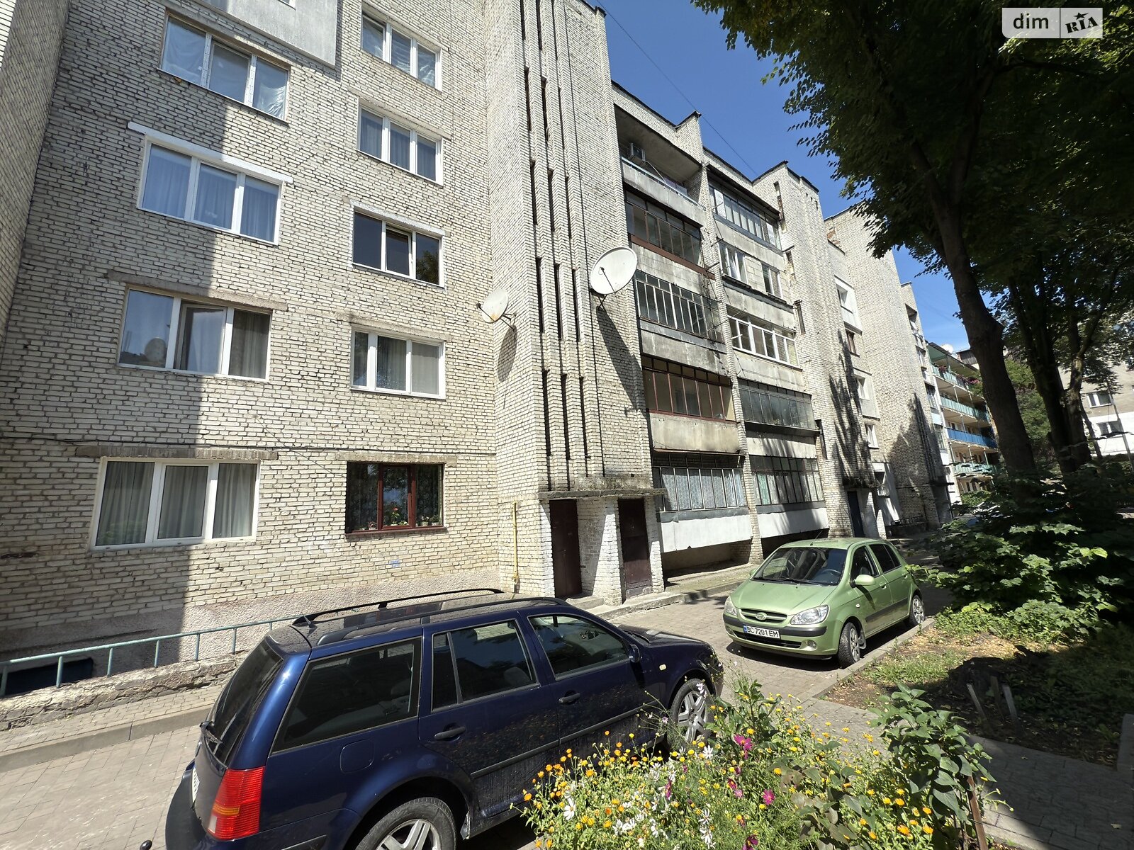 Кімната в Львові, район Клепарів вулиця Базарна помісячно фото 1 Кімната в Львові, район Клепарів вулиця Базарна помісячно фото 1