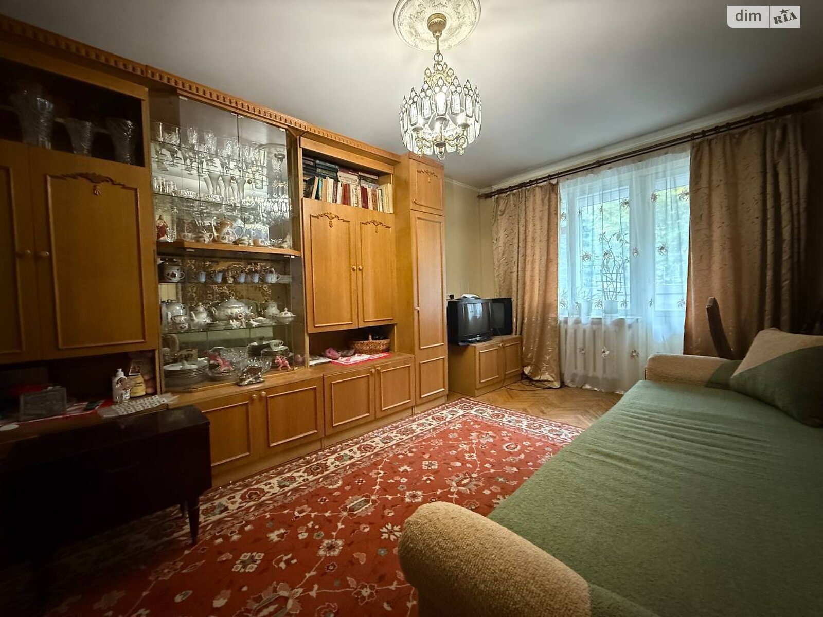 Кімната проживання без господарів в Львові, район Наукова вулиця Наукова 94 помісячно фото 1 Кімната проживання без господарів в Львові, район Наукова вулиця Наукова 94 помісячно фото 1