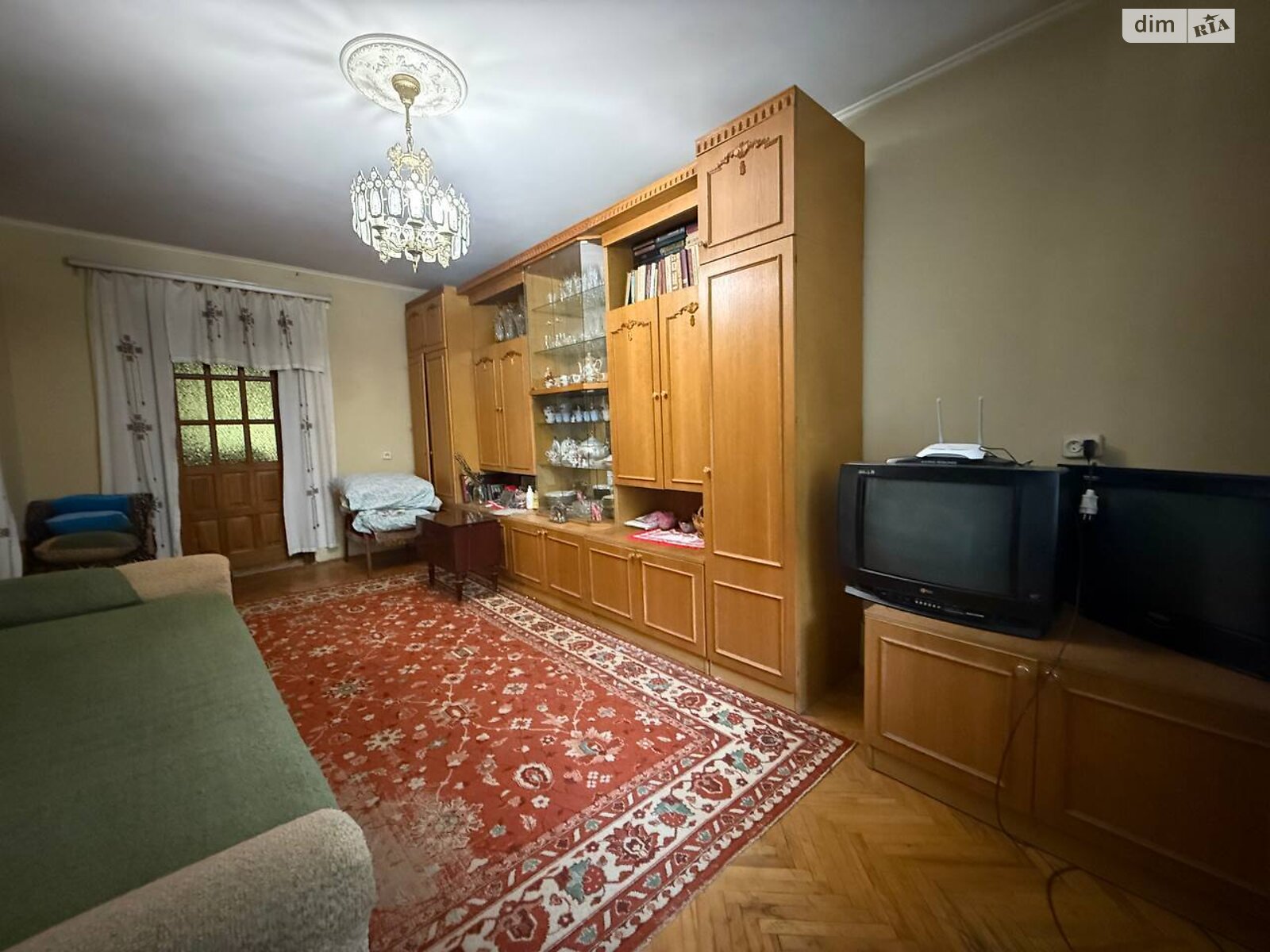 Кімната проживання без господарів в Львові, район Наукова вулиця Наукова 94 помісячно фото 1 Кімната проживання без господарів в Львові, район Наукова вулиця Наукова 94 помісячно фото 1