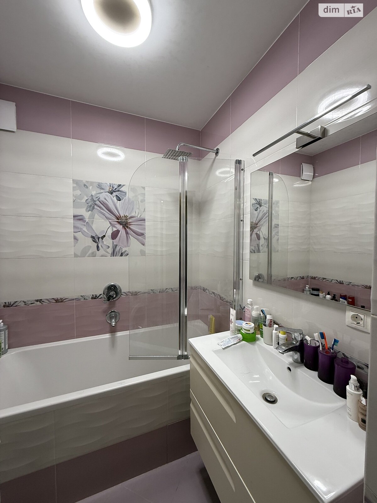 Комната проживание без хозяев в Львове, район Научная улица Научная помесячно фото 1 Комната проживание без хозяев в Львове, район Научная улица Научная помесячно фото 1