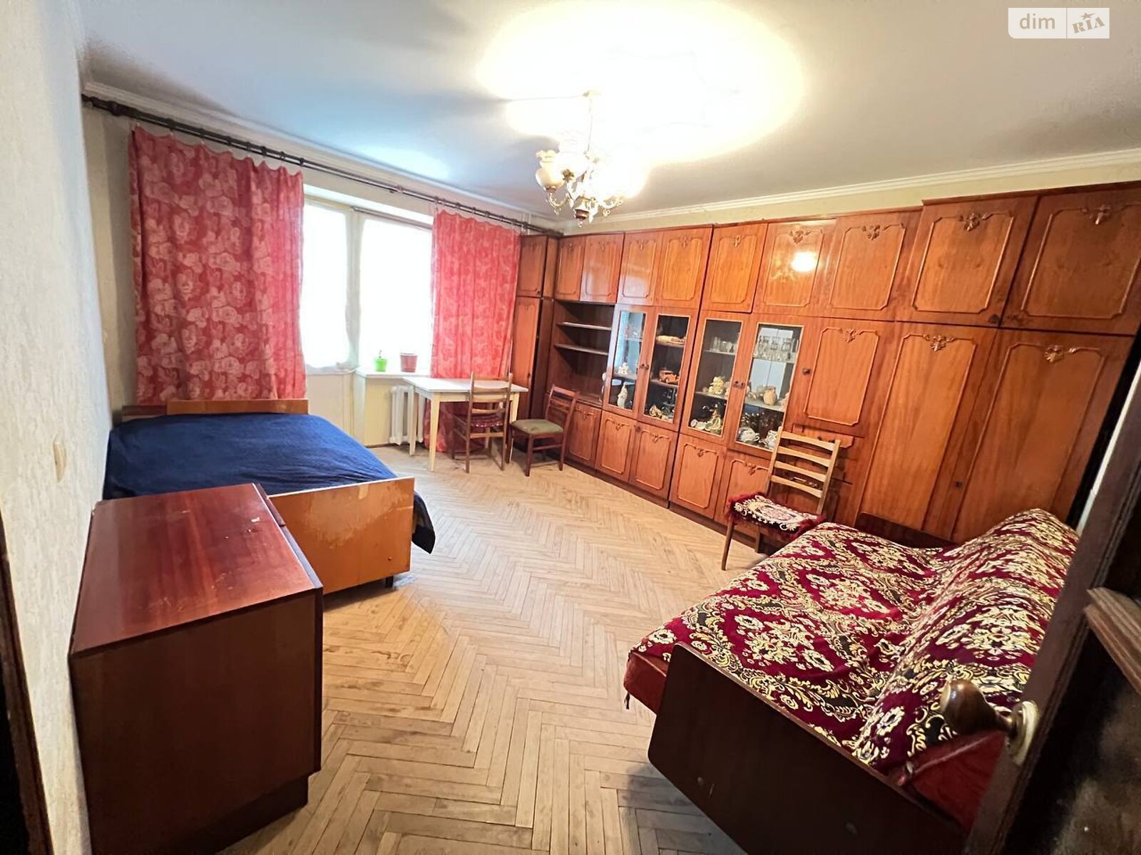 Кімната проживання без господарів в Львові, район Санта Барбара проспект Червоної Калини 100 помісячно фото 1 Кімната проживання без господарів в Львові, район Санта Барбара проспект Червоної Калини 100 помісячно фото 1