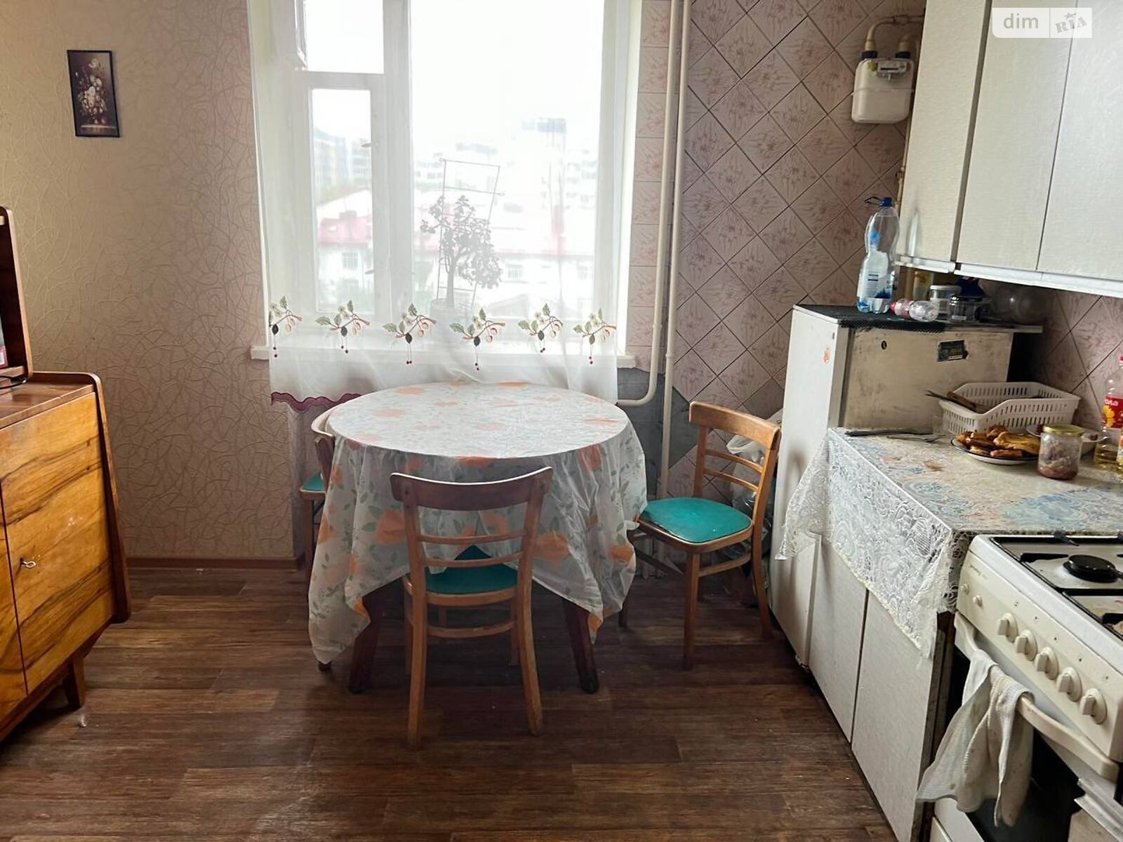 Комната проживание без хозяев в Львове, район Санта Барбара проспект Красной Калины 100 помесячно фото 1 Комната проживание без хозяев в Львове, район Санта Барбара проспект Красной Калины 100 помесячно фото 1