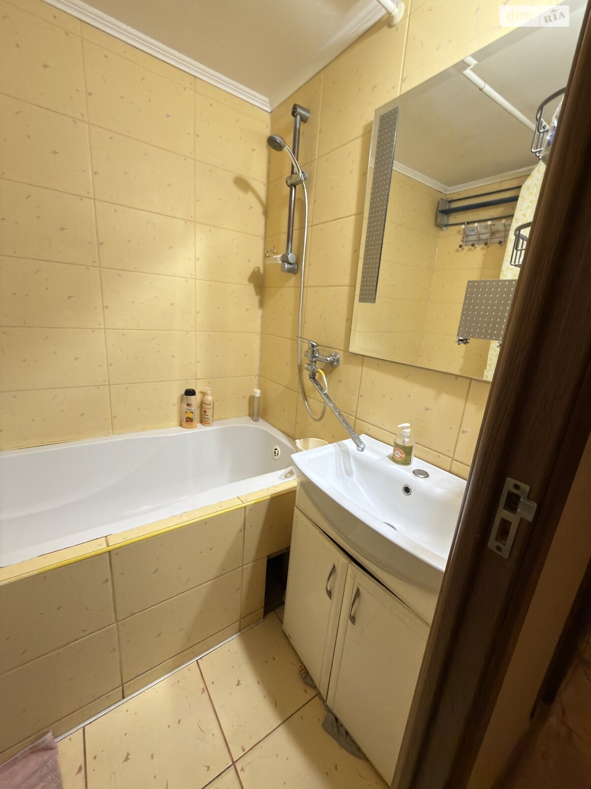 Кімната проживання без господарів в Львові, район Санта Барбара проспект Червоної Калини 123 помісячно фото 1