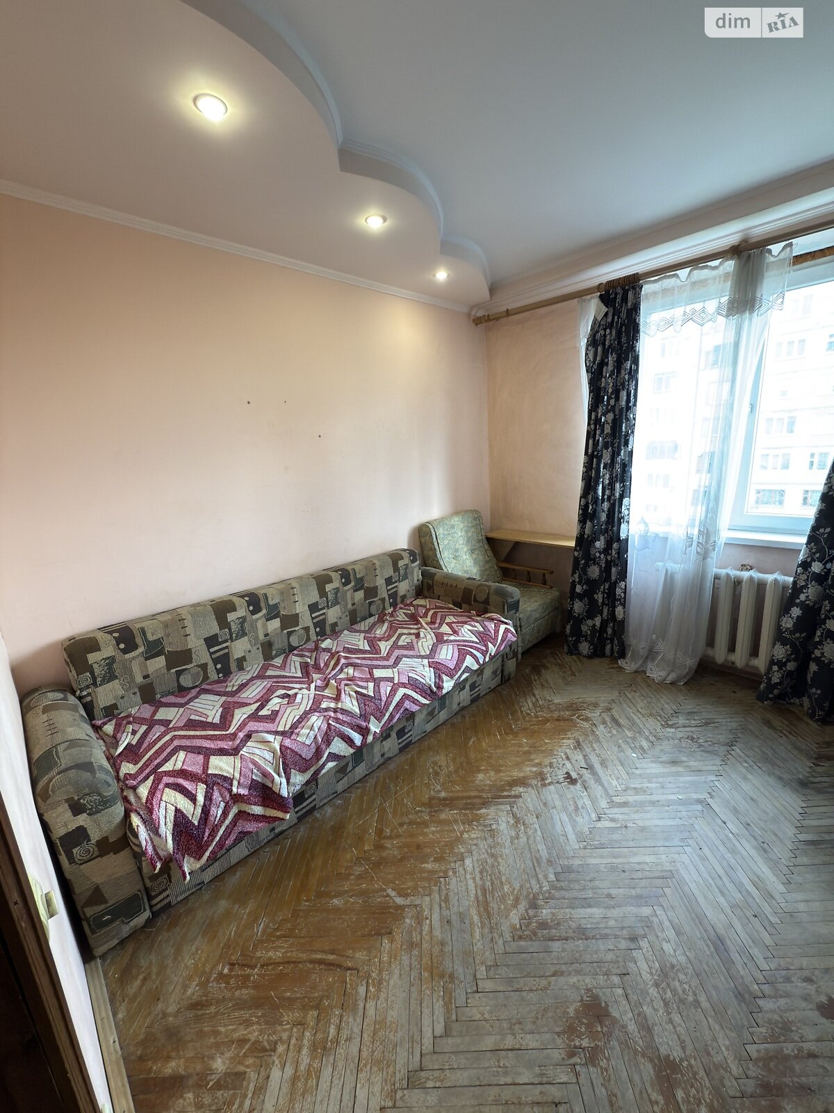 Кімната проживання без господарів в Львові, район Санта Барбара вулиця Михайла Гориня (Скрипника) 23 помісячно фото 1 Кімната проживання без господарів в Львові, район Санта Барбара вулиця Михайла Гориня (Скрипника) 23 помісячно фото 1