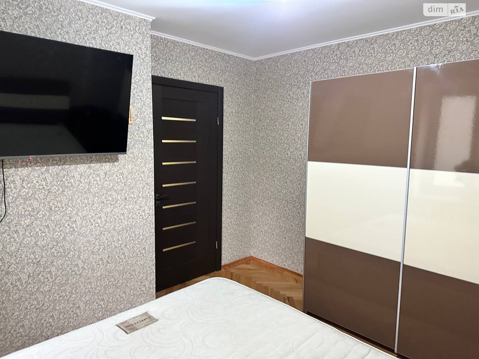 Кімната проживання без господарів в Львові, район Шевченківський вулиця Миколайчука помісячно фото 1 Кімната проживання без господарів в Львові, район Шевченківський вулиця Миколайчука помісячно фото 1