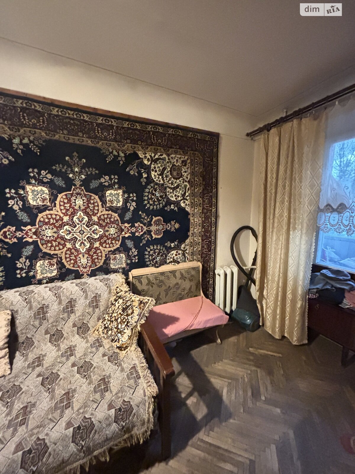 Комната в Львове, район Сигновка улица Городоцкая 210 помесячно фото 1 Комната в Львове, район Сигновка улица Городоцкая 210 помесячно фото 1