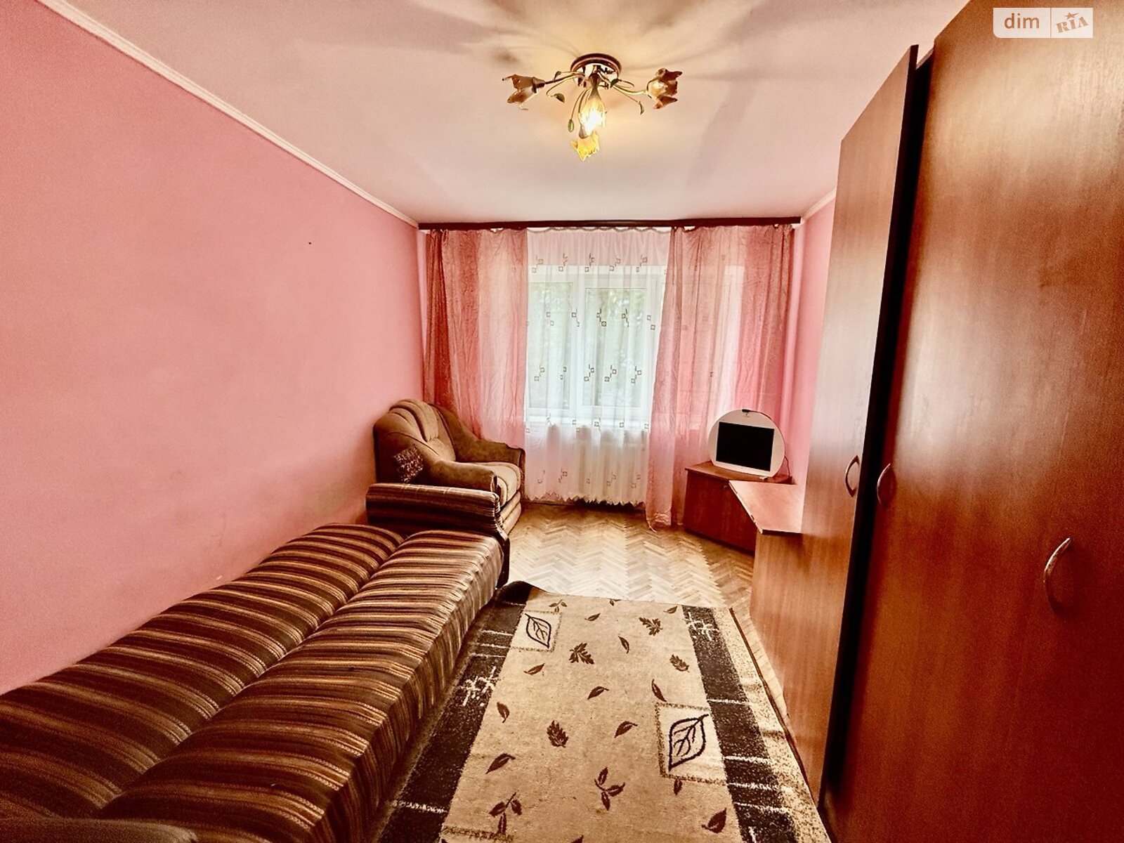 Кімната в Львові, район Сигнівка вулиця Каховська помісячно фото 1 Кімната в Львові, район Сигнівка вулиця Каховська помісячно фото 1