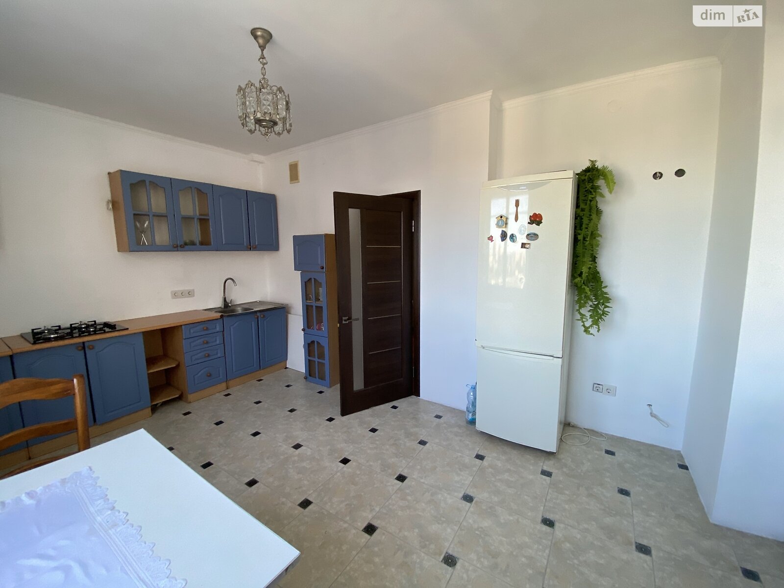 Кімната в Львові, район Сихів проспект Червоної Калини помісячно фото 1 Кімната в Львові, район Сихів проспект Червоної Калини помісячно фото 1