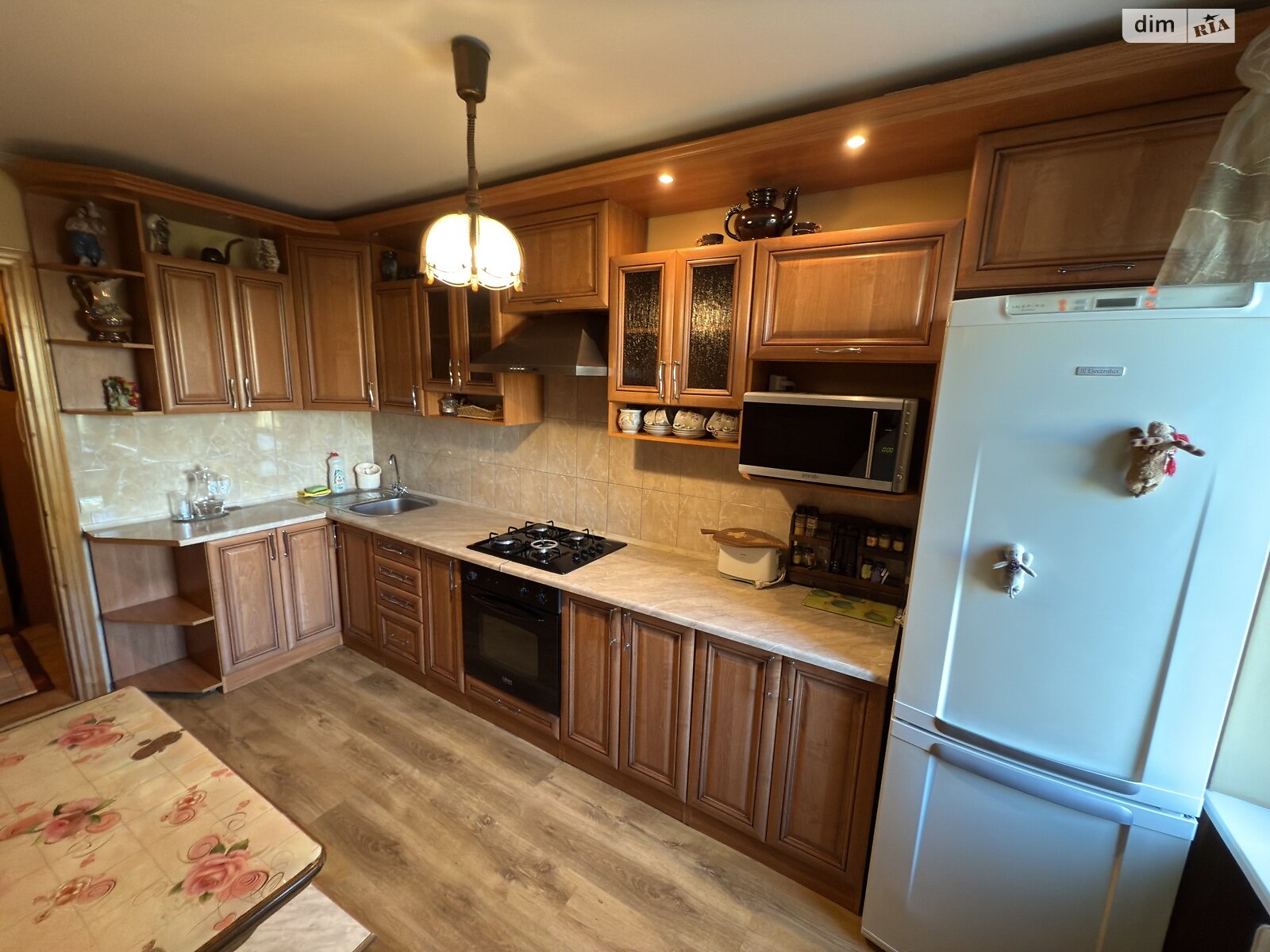 Кімната проживання без господарів в Львові, район Сихів вулиця Зубрівська 27 помісячно фото 1