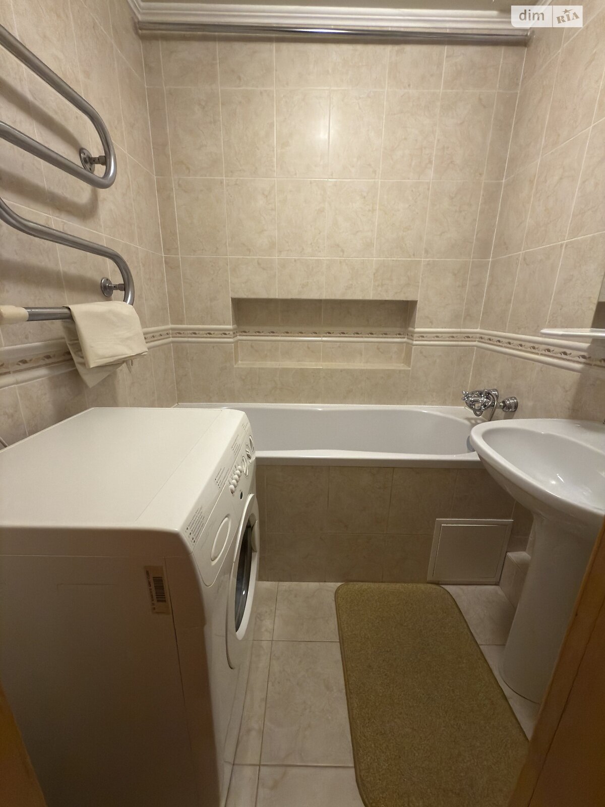 Кімната проживання без господарів в Львові, район Сихів вулиця Зубрівська 27 помісячно фото 1