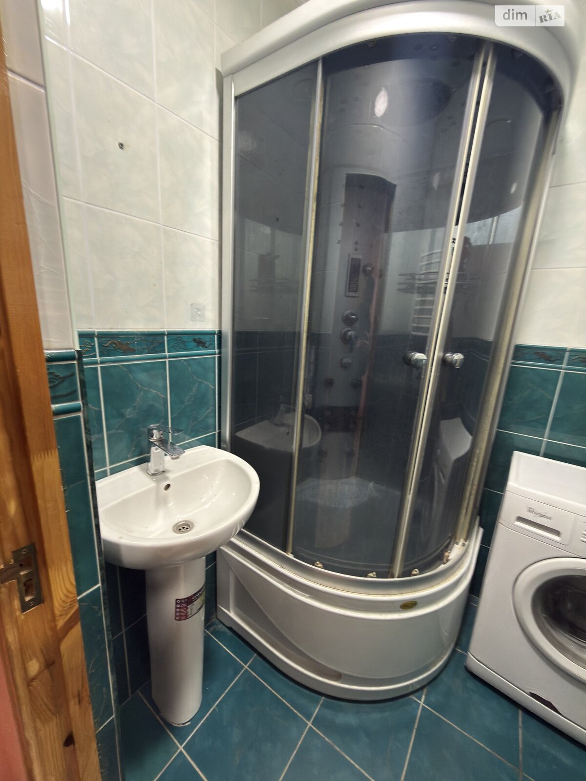 Кімната проживання без господарів в Львові, район Південний вулиця Виговського Івана 53 помісячно фото 1 Кімната проживання без господарів в Львові, район Південний вулиця Виговського Івана 53 помісячно фото 1