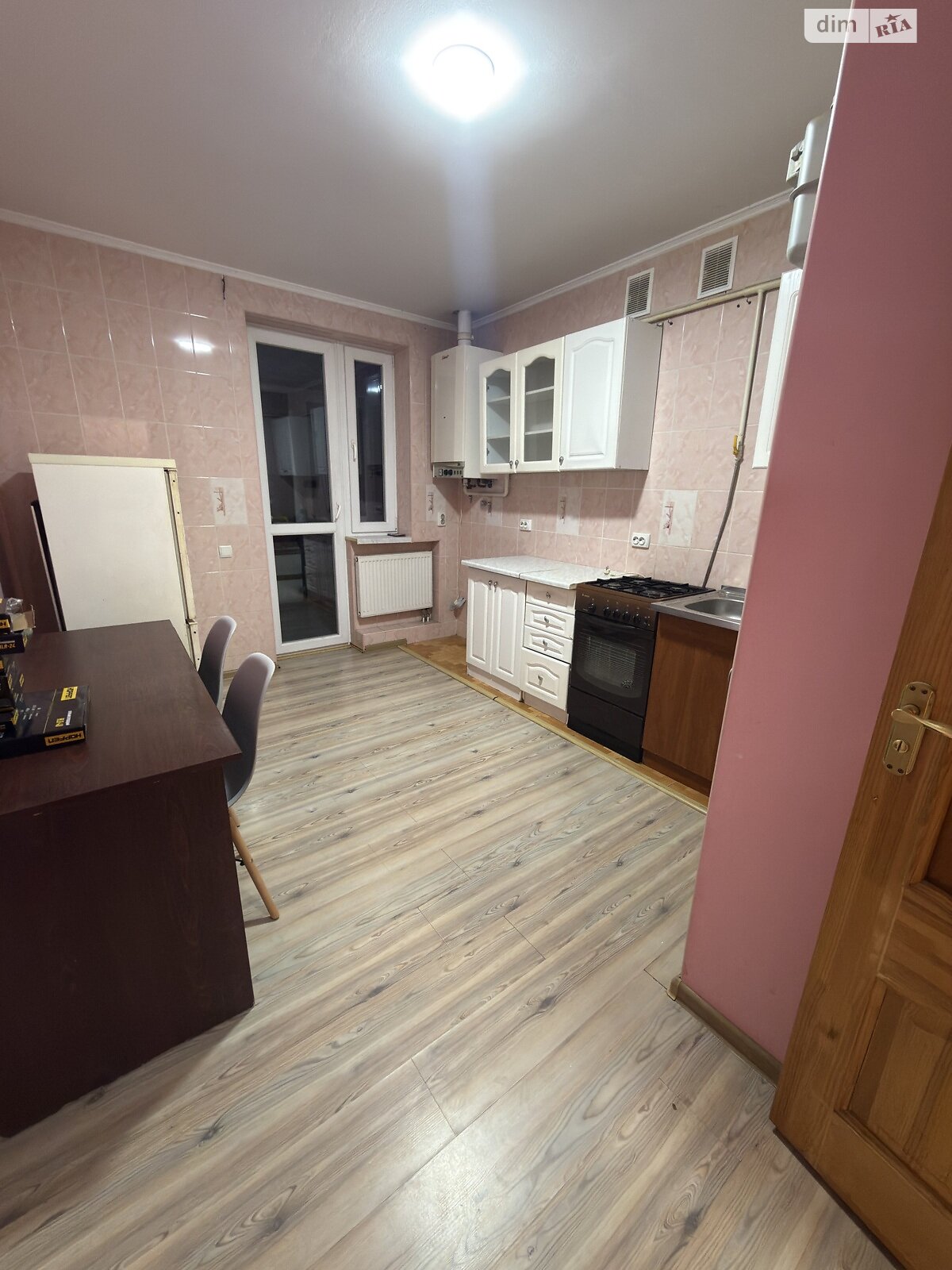 Кімната проживання без господарів в Львові, район Південний вулиця Виговського Івана 53 помісячно фото 1 Кімната проживання без господарів в Львові, район Південний вулиця Виговського Івана 53 помісячно фото 1